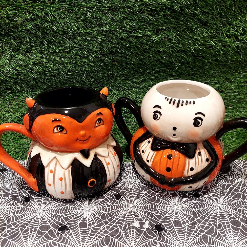 New 2pc Pumpkin Peeps Spider & Devil Dolomite Ceramic Folk Art Halloween Mugs JP